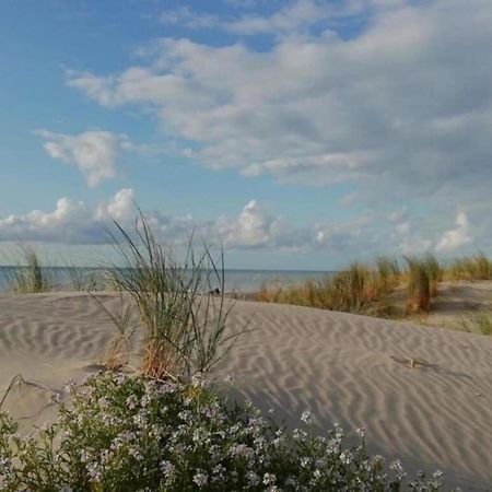 Beautiful Holiday Home With Pool Quend Esterno foto